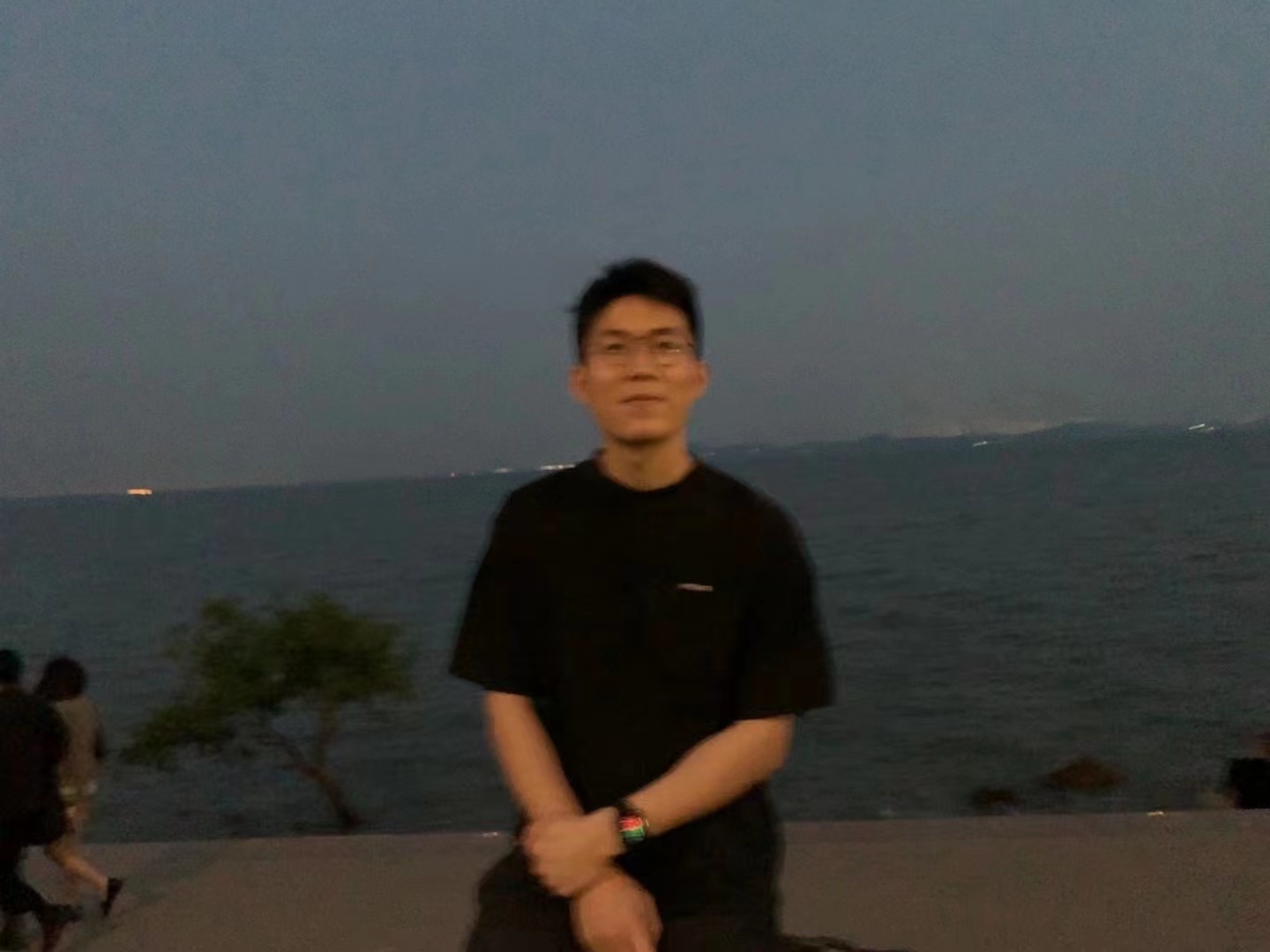 李杭个人照片